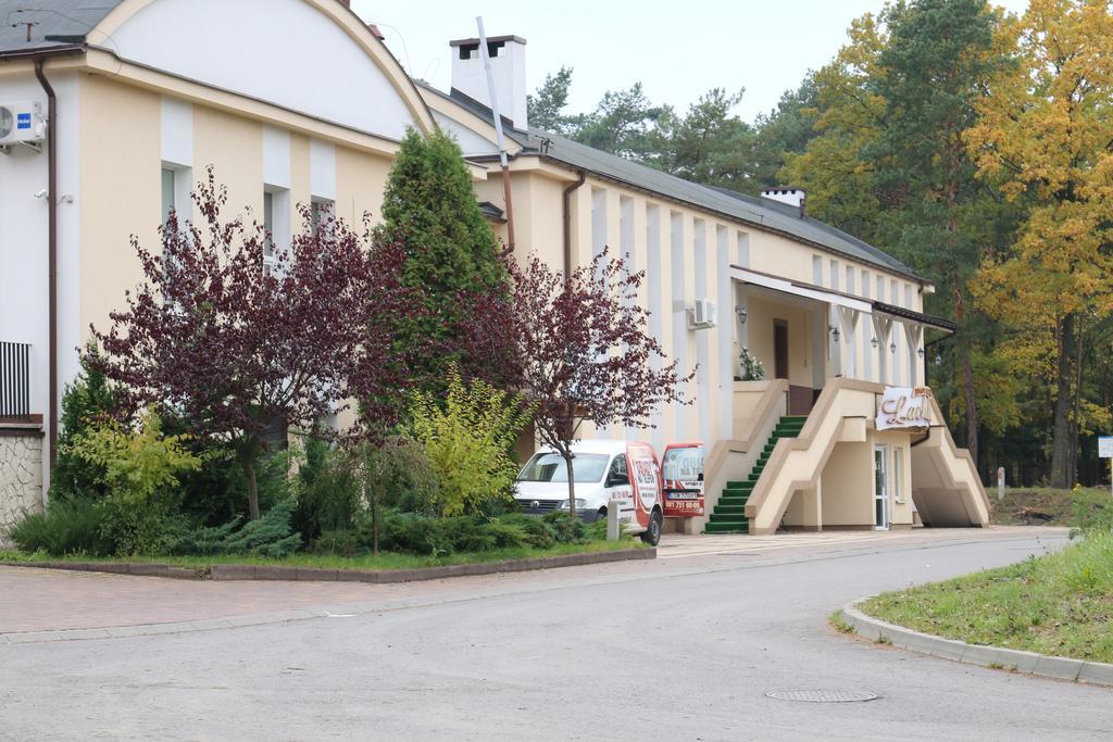 Hotel Lachowka Krepiec Exterior foto